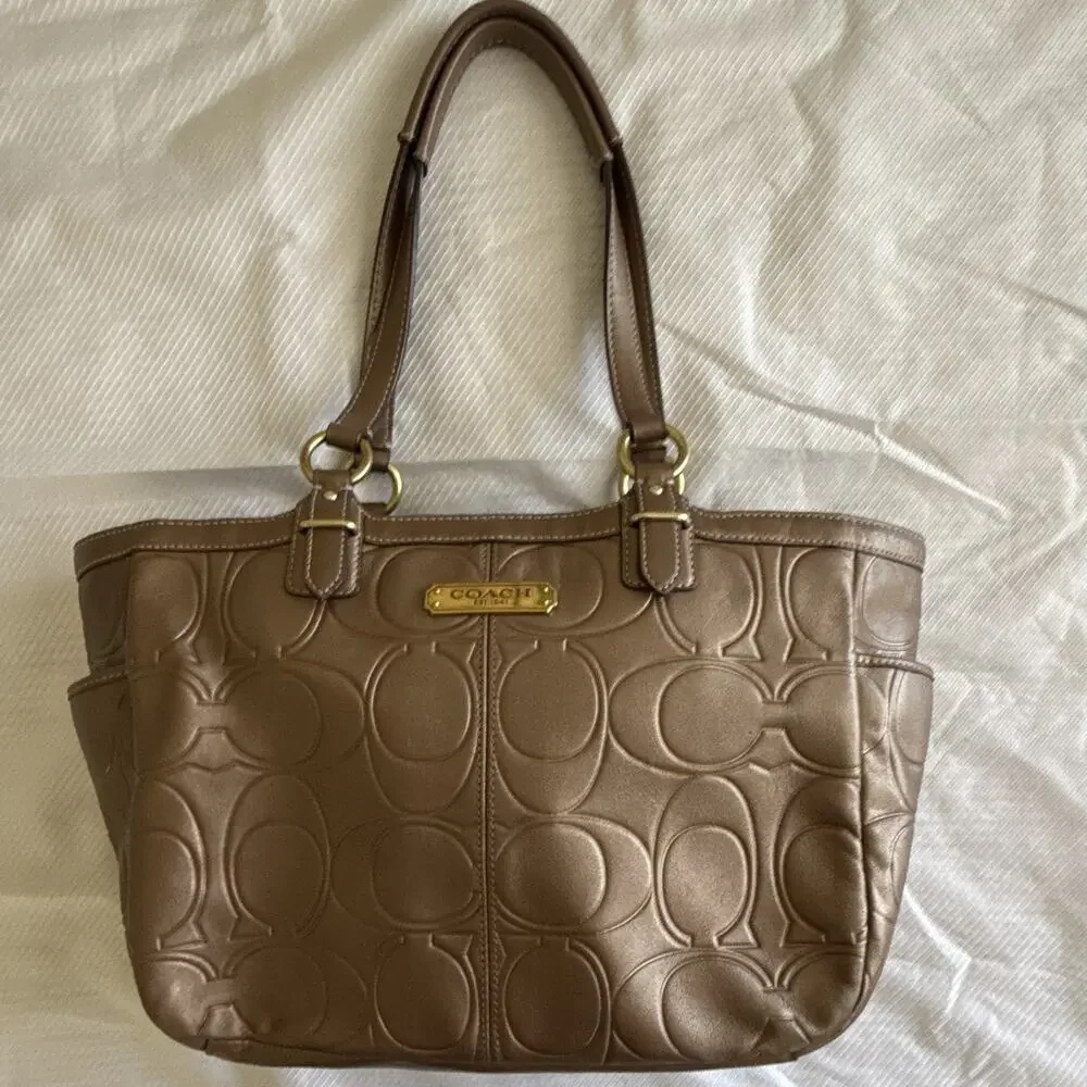 Coach Brown Embossed Logo Tote Bag Zip Closure Gold Hardware Double Handles